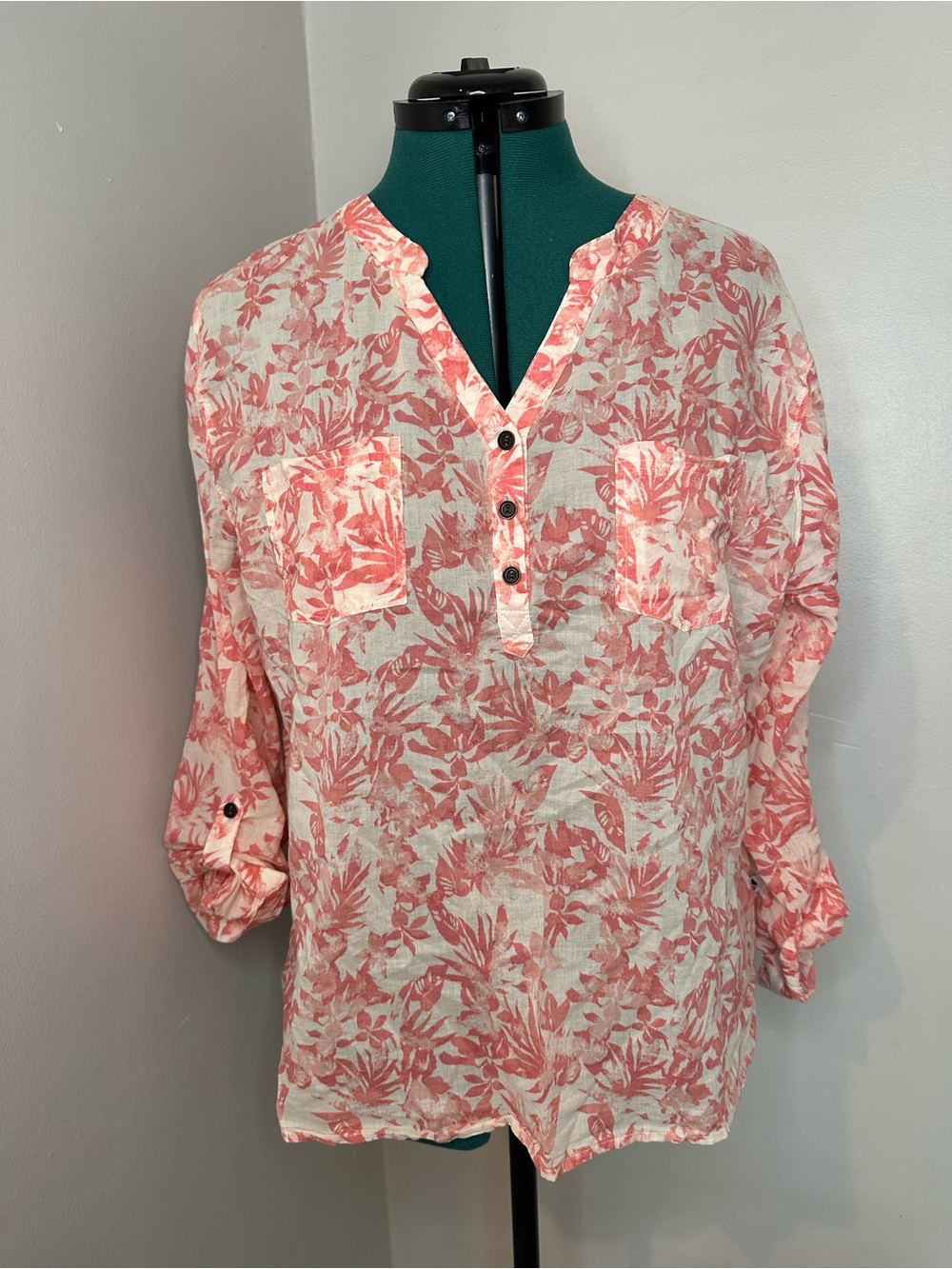 Ocean & Coast Pastel Pink Floral 100% cotton Top Large Long Sleeve Roll Tab